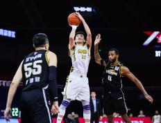 关于今晚年终总决赛前瞻：孙铭徽伤情更新，马德里竞技冲击连败纪录的信息